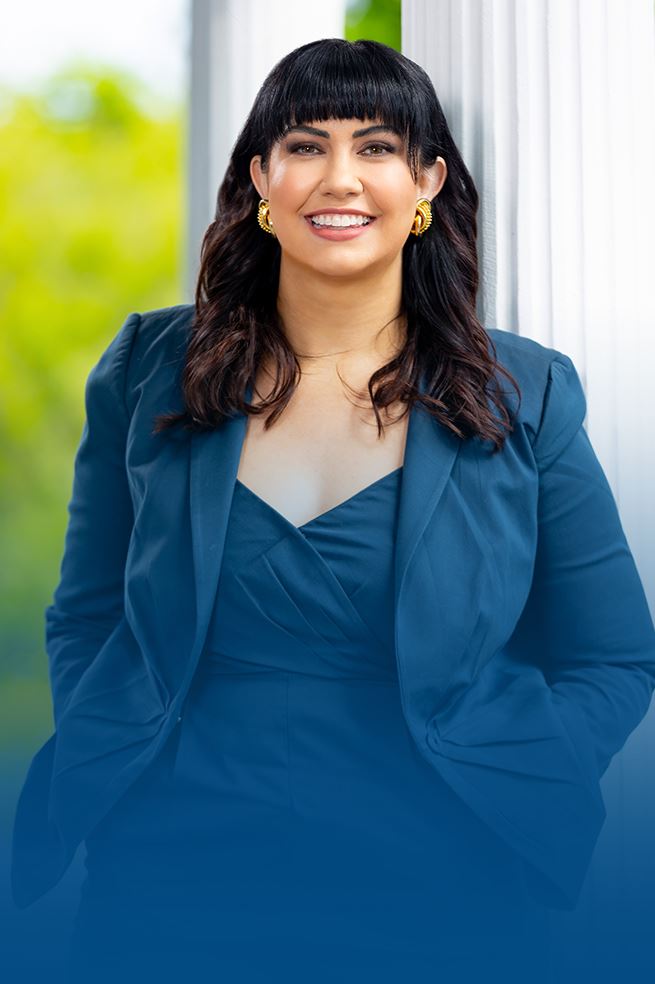 Caroline  Gregory Photo